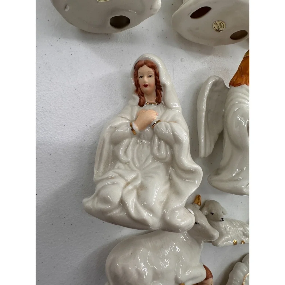 Vintage May Department Stores‎ Nativity Christmas 12 Figures Wood Base Read